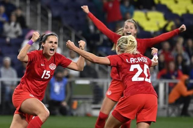 Canada Soccer strikes interim compensation to deal with women’s team