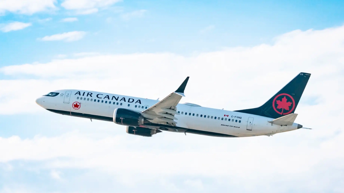 Air Canada Flight AC698 Returns to Toronto After Failed Landing Attempts Due to Severe Weather